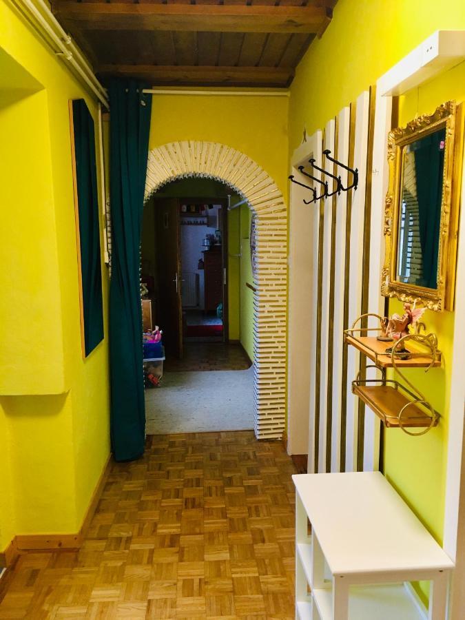 Apartment Familienapartment Mit Balkon Und Garten *