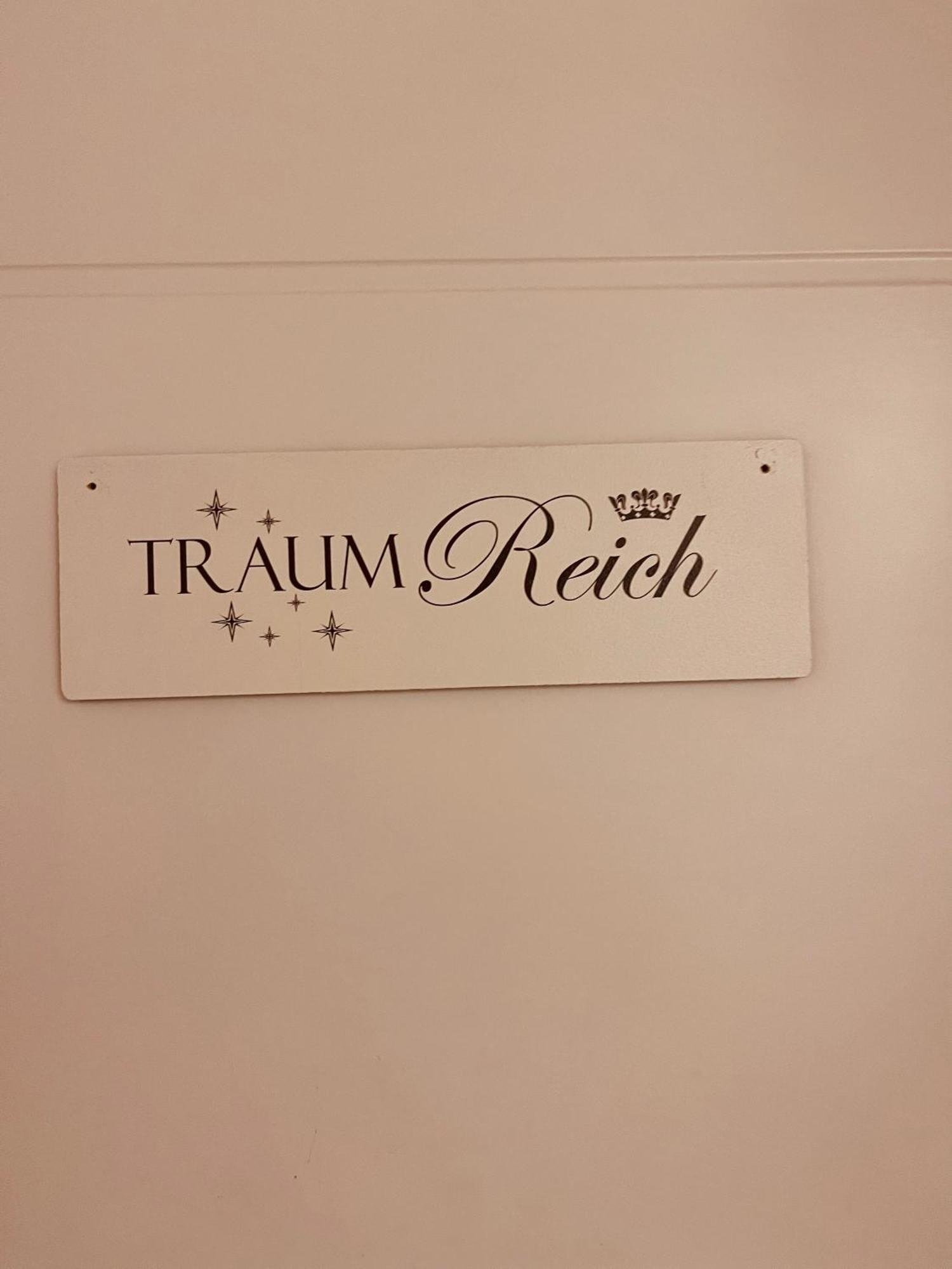 Apartmán Familienapartment Mit Balkon Und Garten *